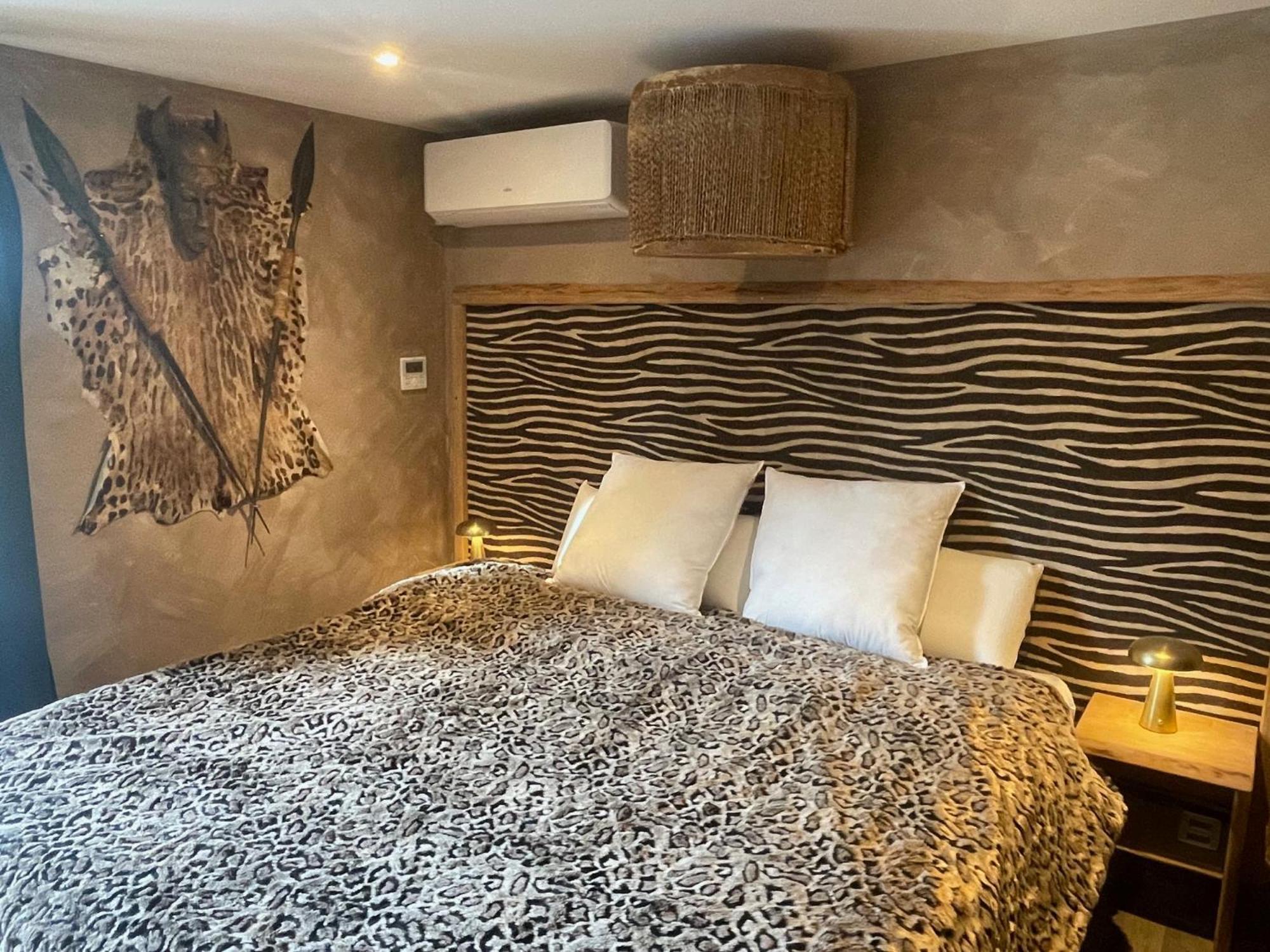 Les Chambres De Laurette Spa Luaran gambar
