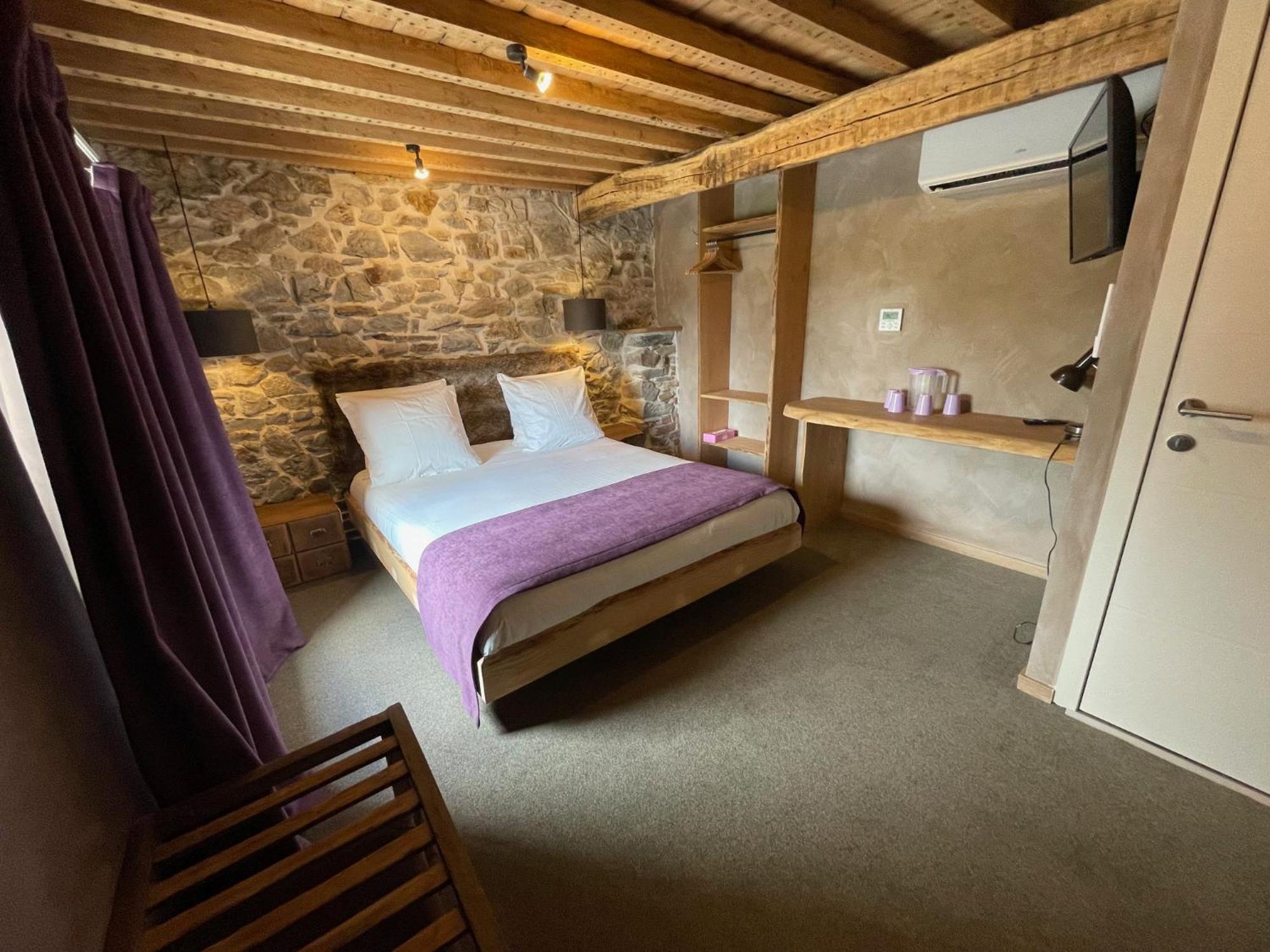 Les Chambres De Laurette Spa Luaran gambar