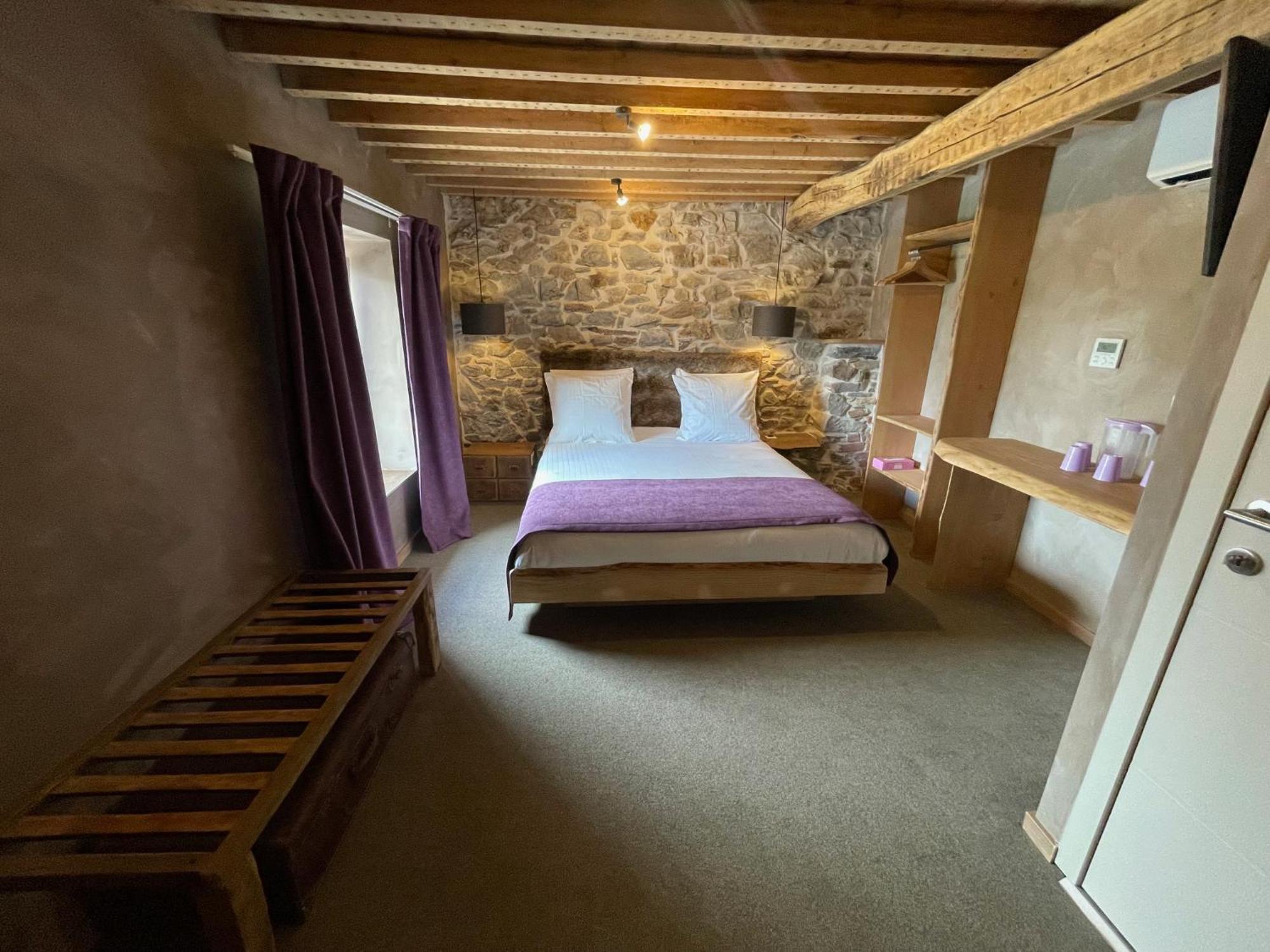 Les Chambres De Laurette Spa Luaran gambar